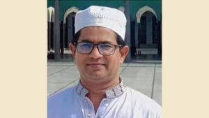 Former UP member kidnapped from tea shop in Teknaf: Terrorists hacked and injured him, leaving him behind